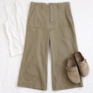 GAP High Rise Wide Leg Khaki Utility Pants Size 16 Neutral Relaxed Fit